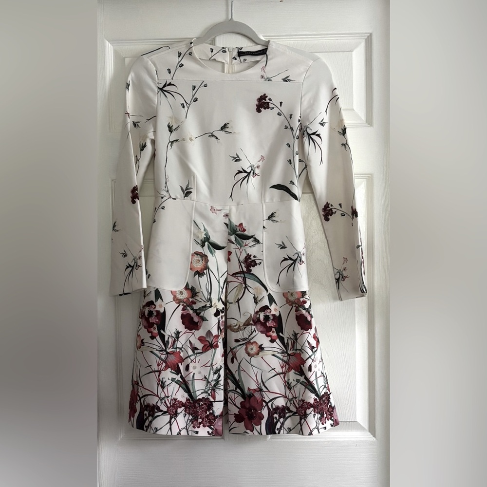 Zara Floral White Dress with Pockets